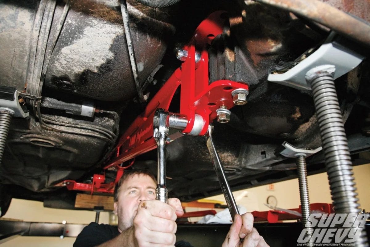 3rd-Gen-Fbody-Subframe-Control-Arm-Install-10