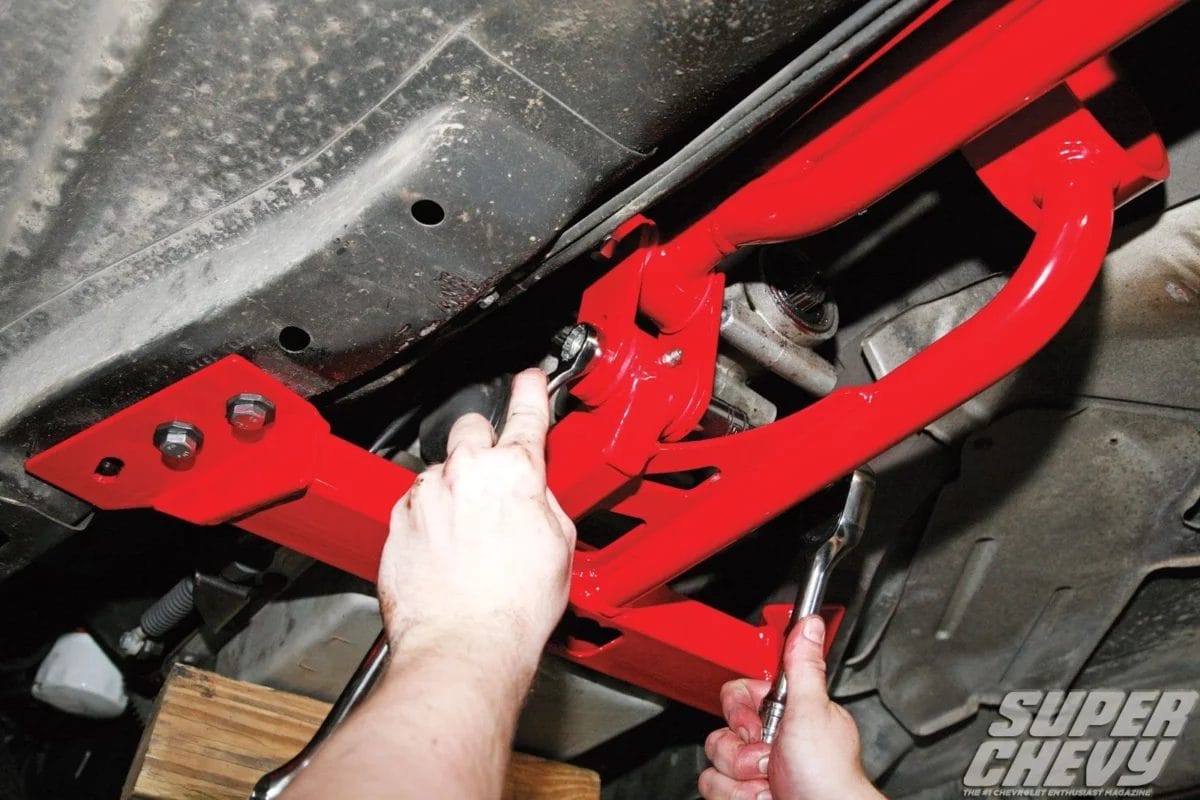 3rd-Gen-Fbody-Subframe-Control-Arm-Install-11