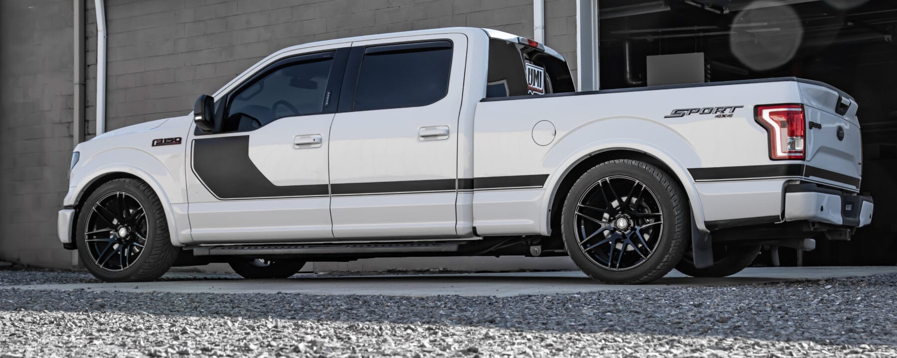 umi-2015-up-f150-lowered-gallery-ultrawide-6